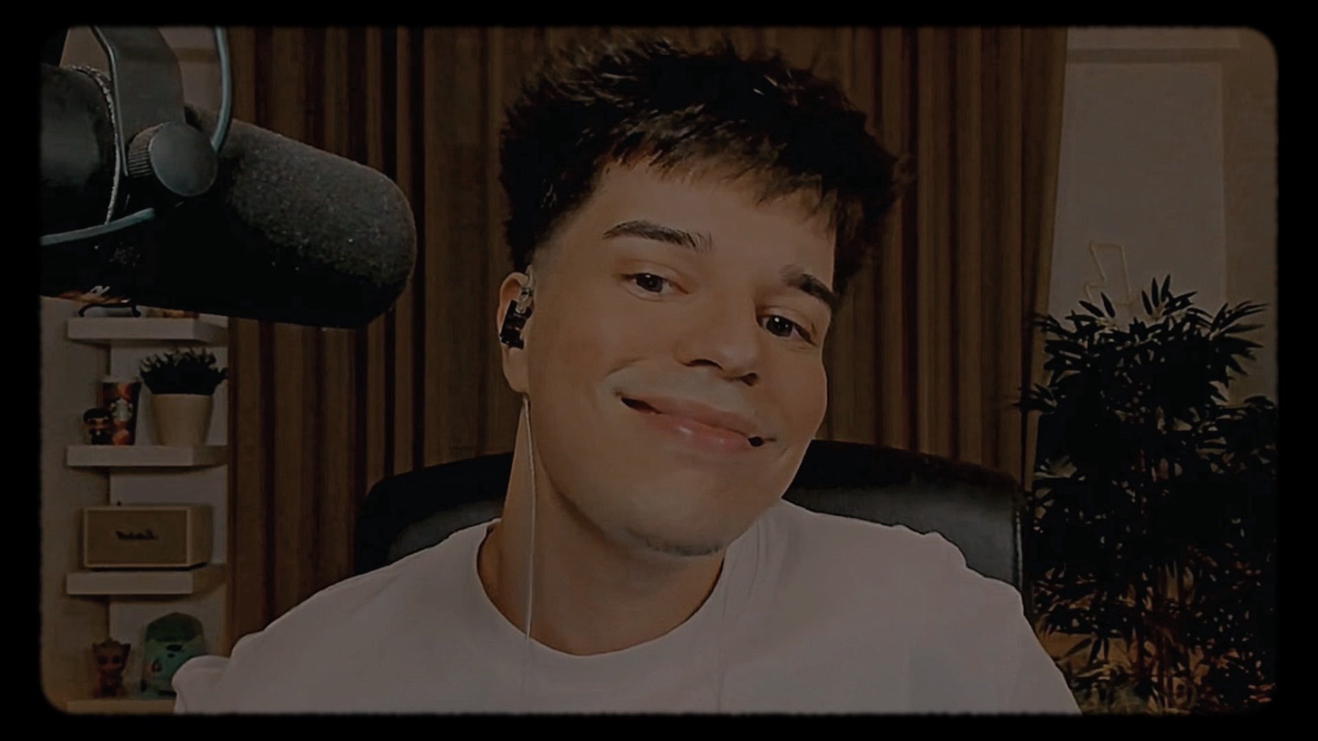 pedrobragamusic Offline Background