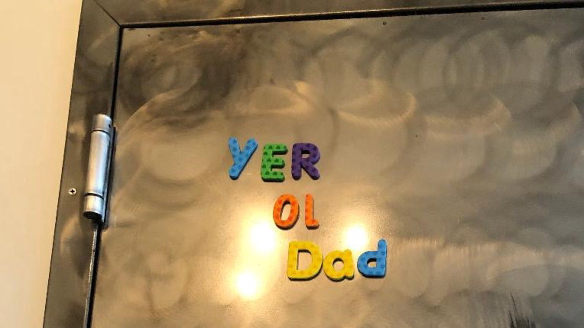 YerOlDad Offline Background