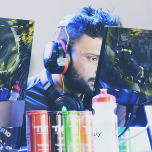 Brnz1k Offline Background