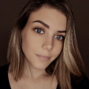 LeyenaLive