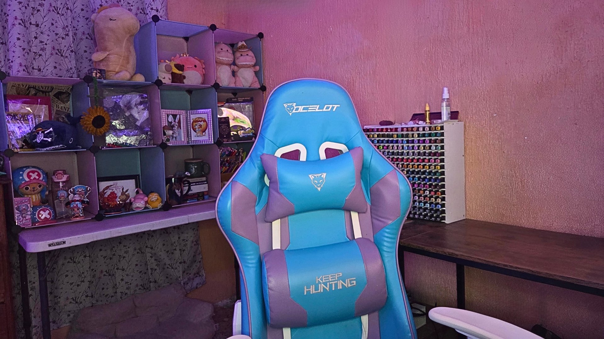 BeckyMcGaming Offline Background