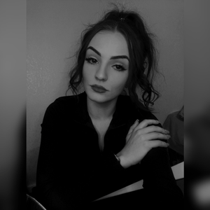 MadaM_hu