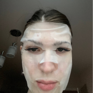 Apolloniha_twitch Offline Background