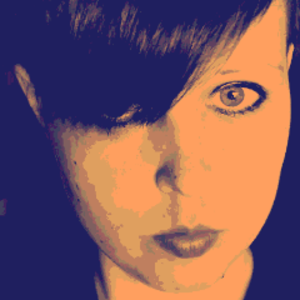 DJ_BassQueen