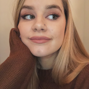 hayleykat Offline Background
