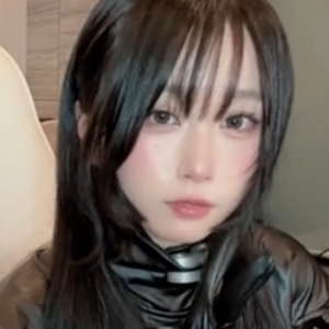 奥歯まやら Offline Background