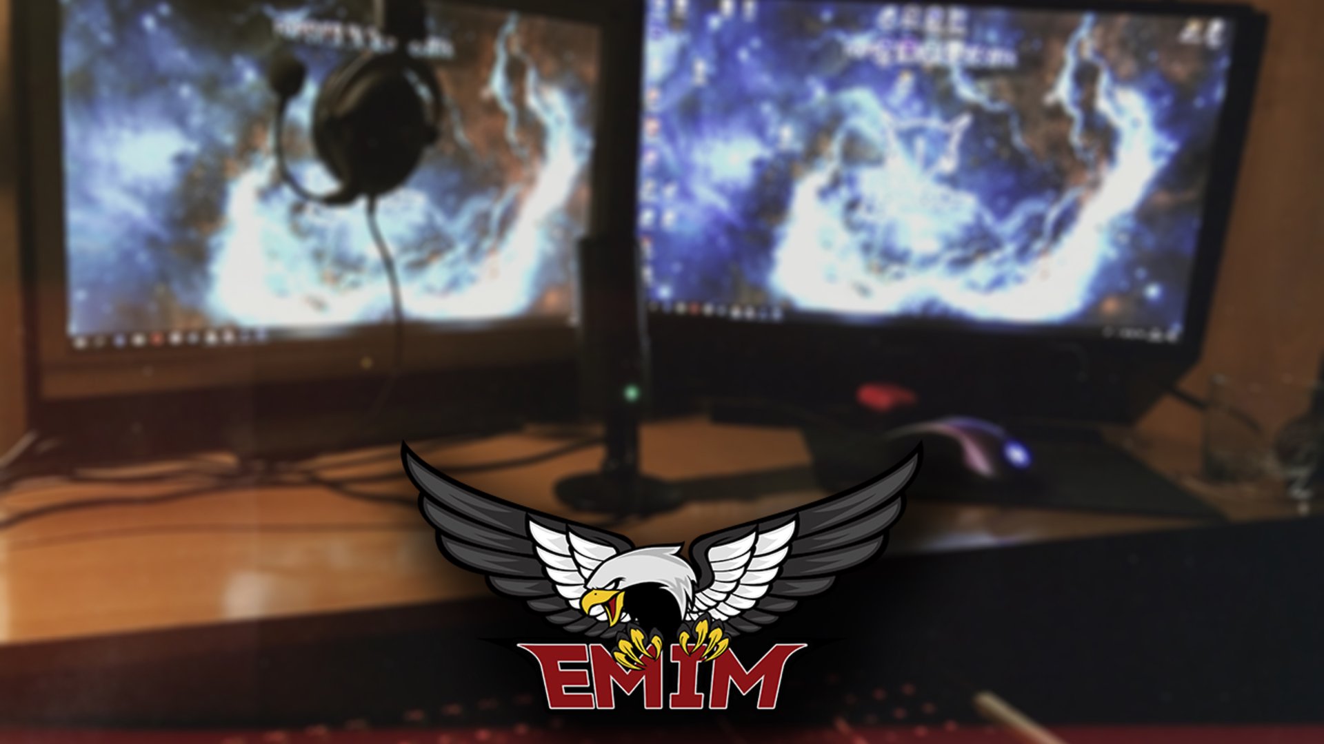 MajorCamel Offline Background
